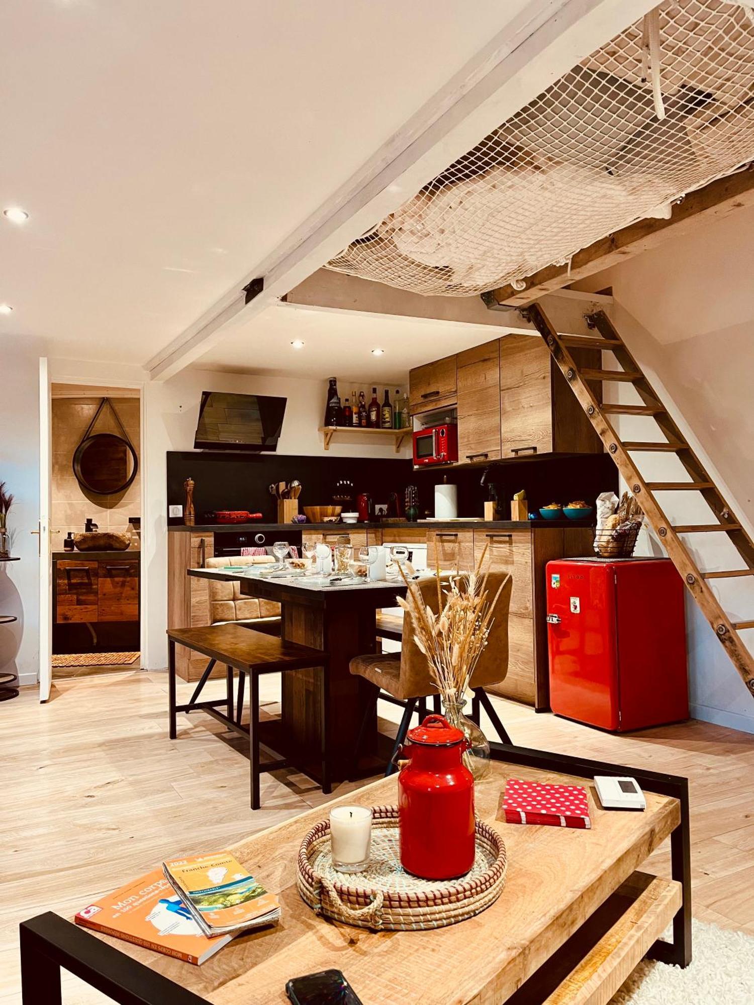 Métabief Chalet Cosy Entre Lacs Et Montagnes מראה חיצוני תמונה