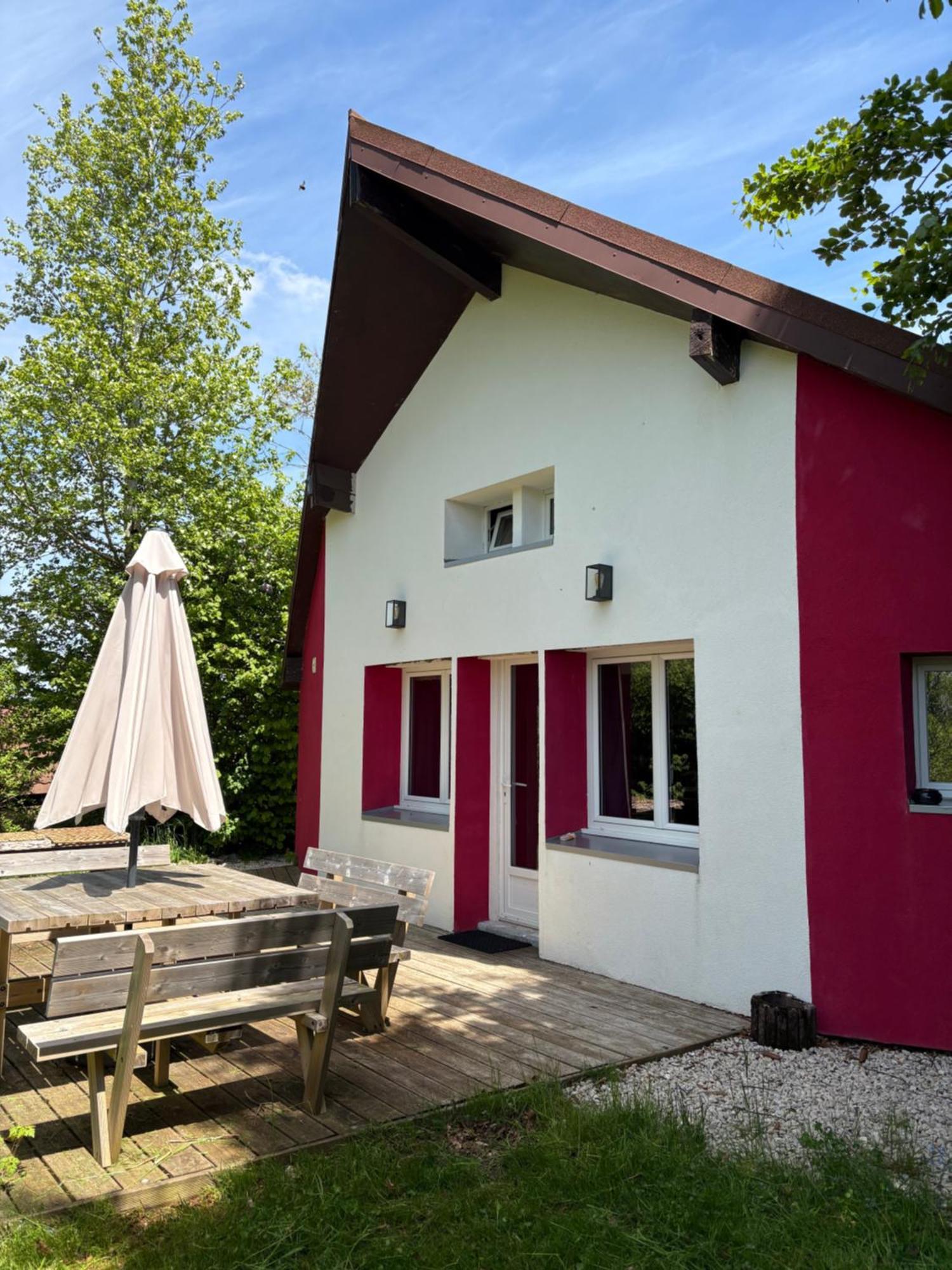 Métabief Chalet Cosy Entre Lacs Et Montagnes מראה חיצוני תמונה